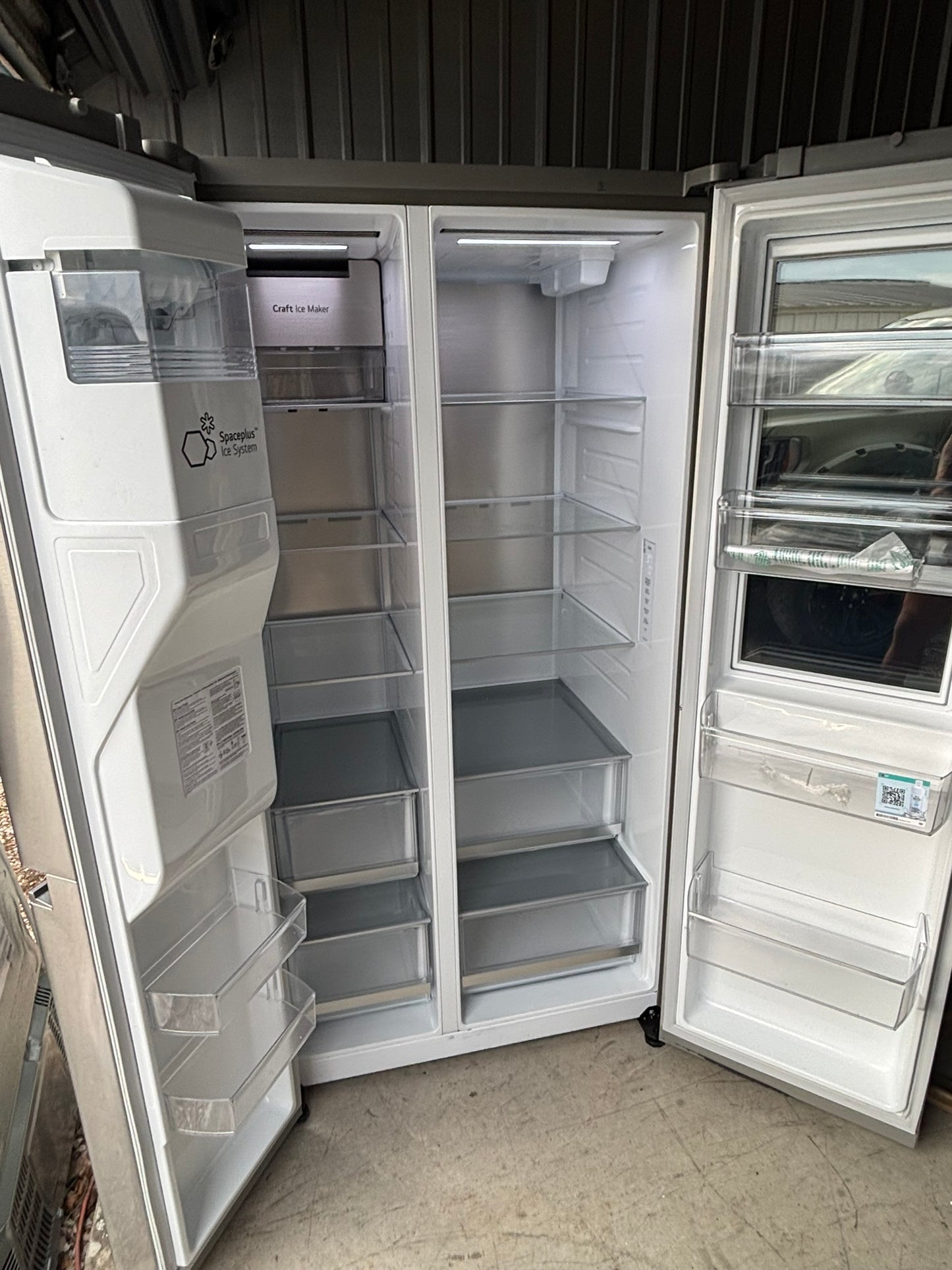 27 cu. ft. Smart Side-By-Side InstaView® Door-in-Door® Refrigerator with Craft Ice™ - Scratch & Dent WCA101 - LG LRSVS2706S