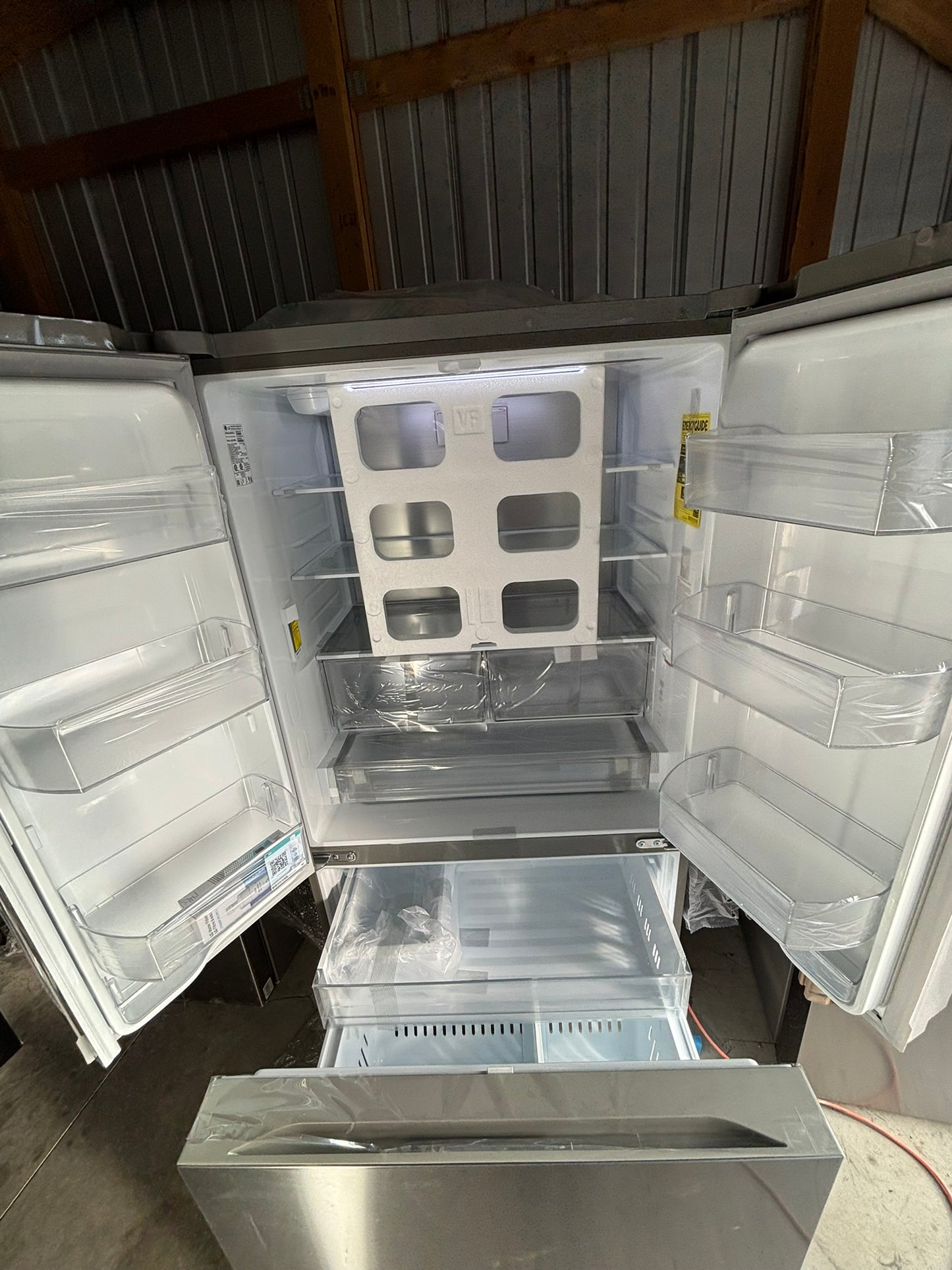 27 cu. ft. Smart Counter-Depth MAX™ French Door Refrigerator - Scratch & Dent WCA106 - LG LRFLC2716S