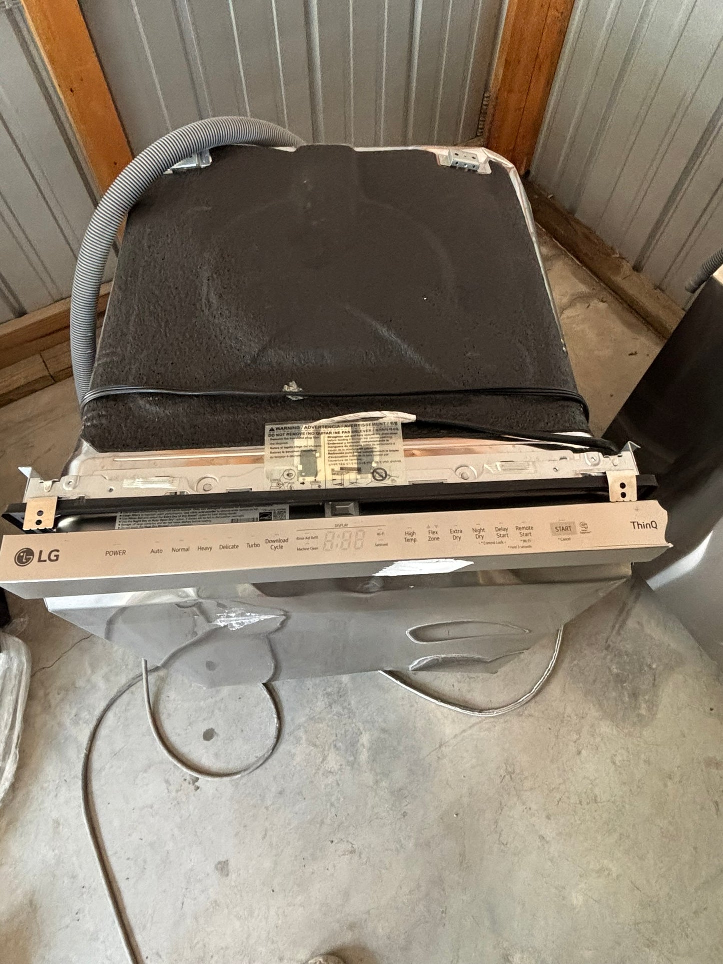 Top Control Wi-Fi Enabled Dishwasher with QuadWash™ Pro - Scratch & Dent WCA125 - LG LDPM6762S