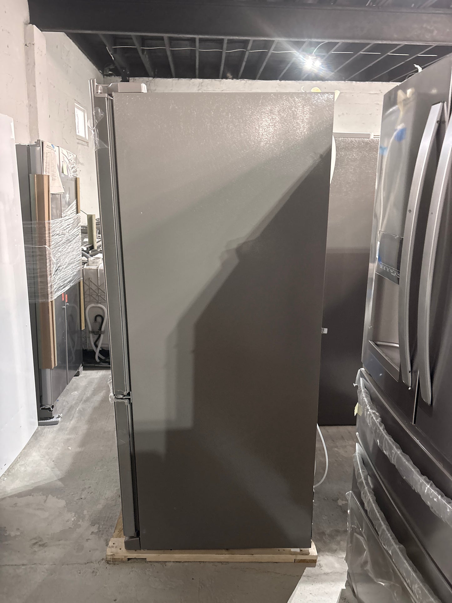 Whirlpool - 33 in. 22 cu. ft. Standard Depth French Door Refrigerator in Fingerprint Resistant Stainless Steel