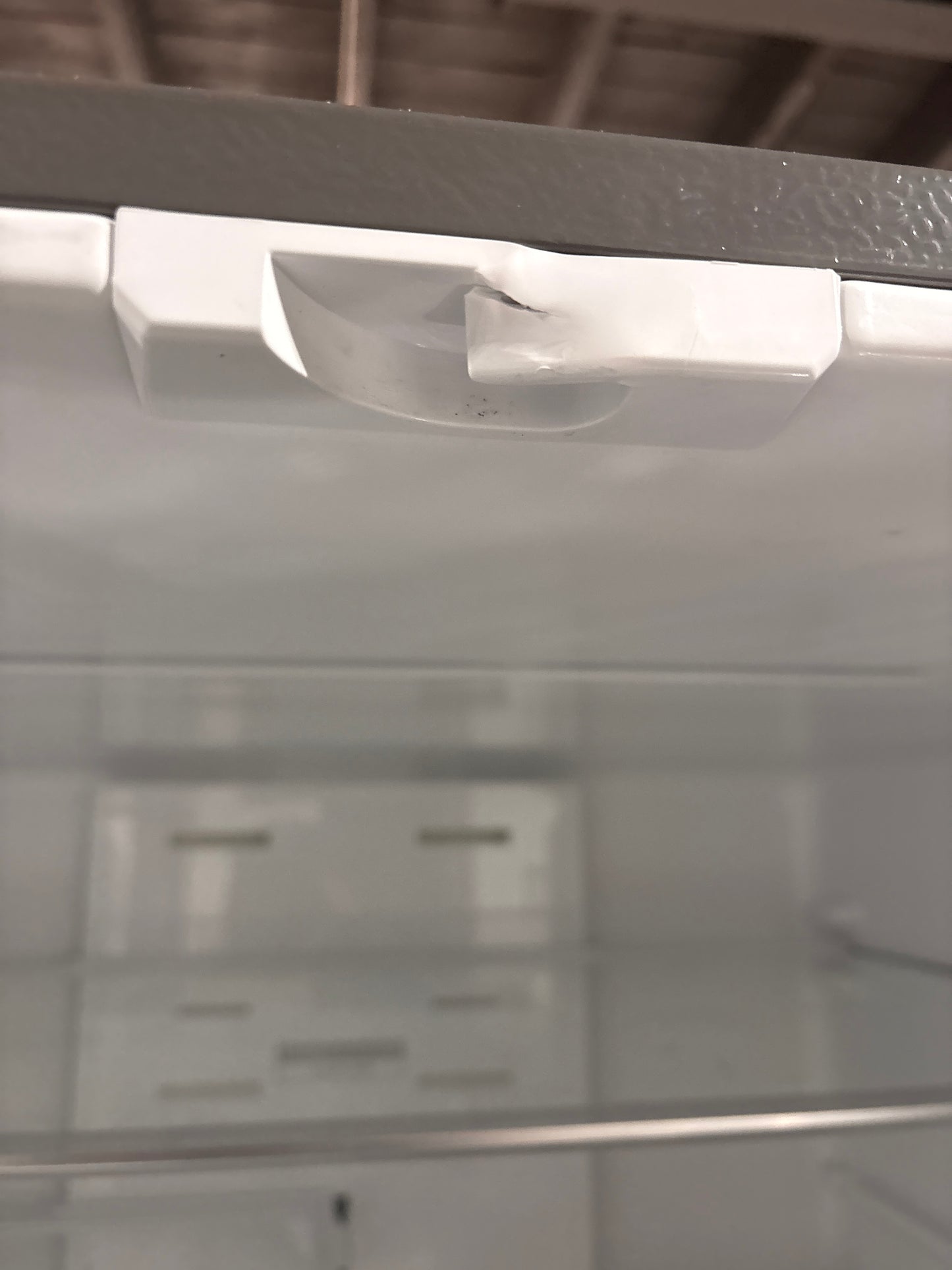 Whirlpool - 30.53-cu ft French Door Refrigerator with Ice Maker (Fingerprint Resistant Stainless Finish)