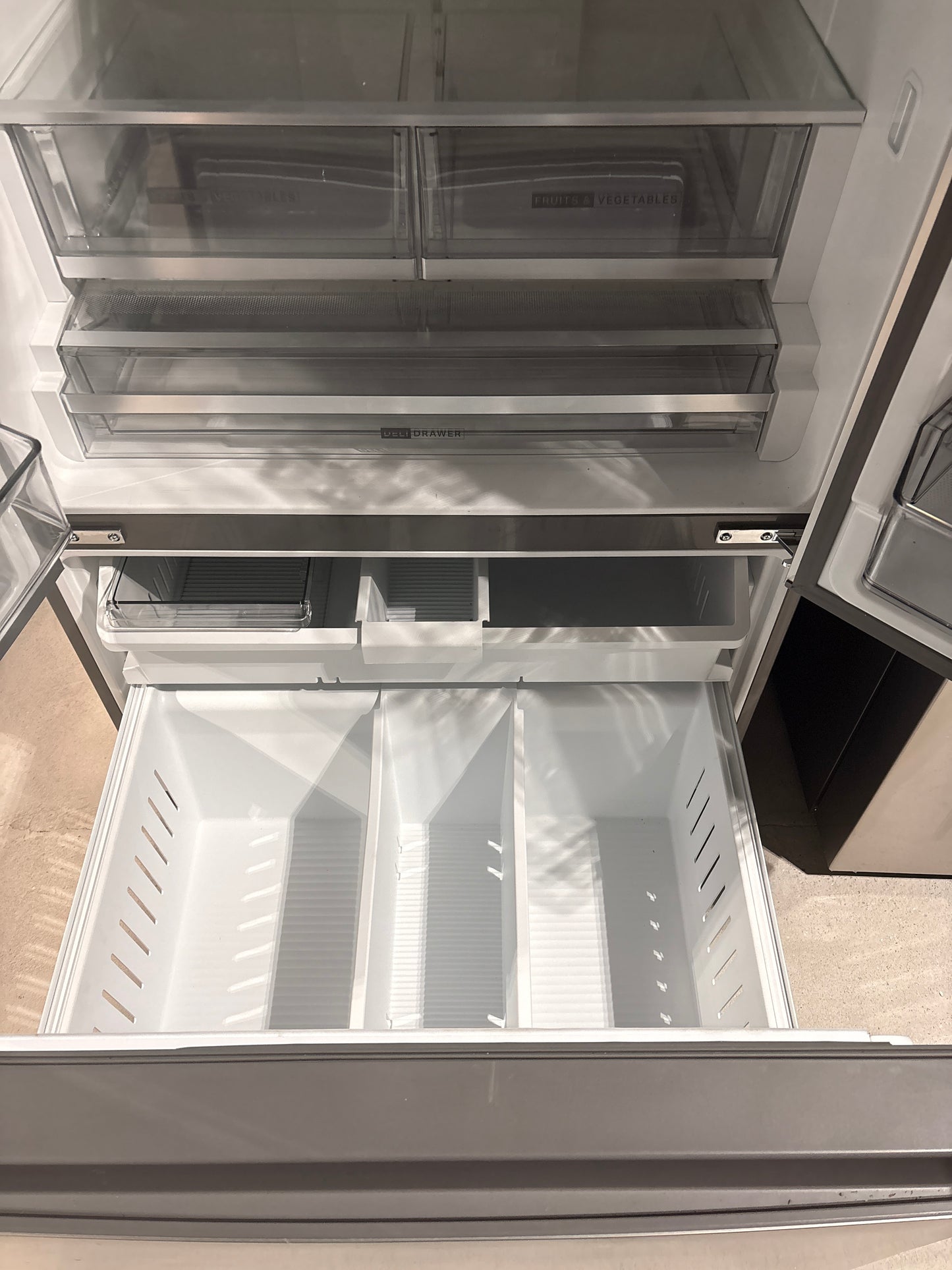 Whirlpool - 30.53-cu ft French Door Refrigerator with Ice Maker (Fingerprint Resistant Stainless Finish)