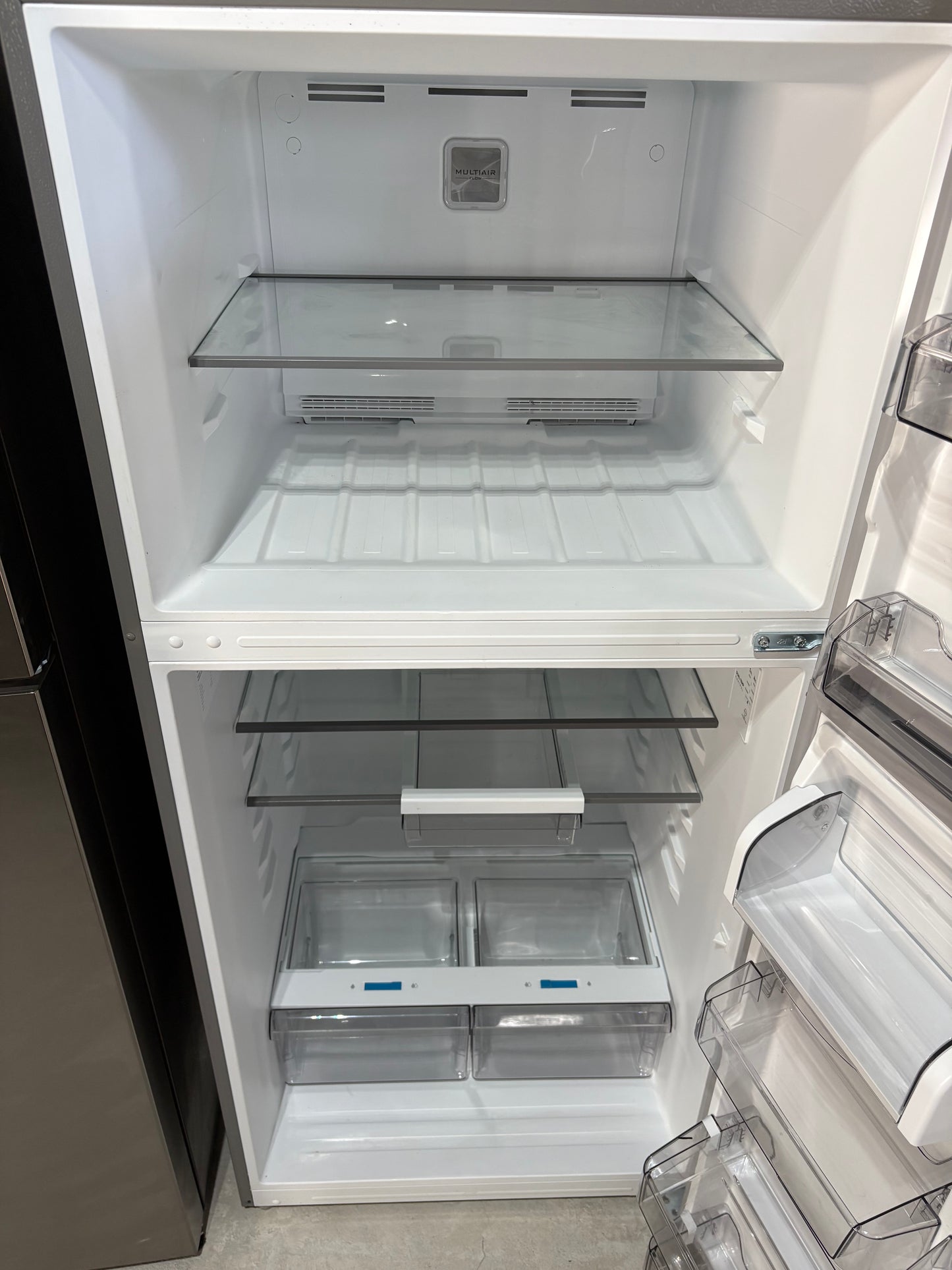 Midea 21 cu. ft. Garage Ready Top-Freezer Refrigerator Scratch & Dent WCA207 - MRT21D3BST