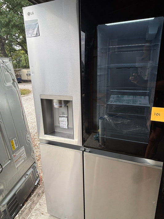 27 cu. ft. Smart Side-By-Side InstaView® Door-in-Door® Refrigerator with Craft Ice™ - Scratch & Dent WCA101 - LG LRSVS2706S