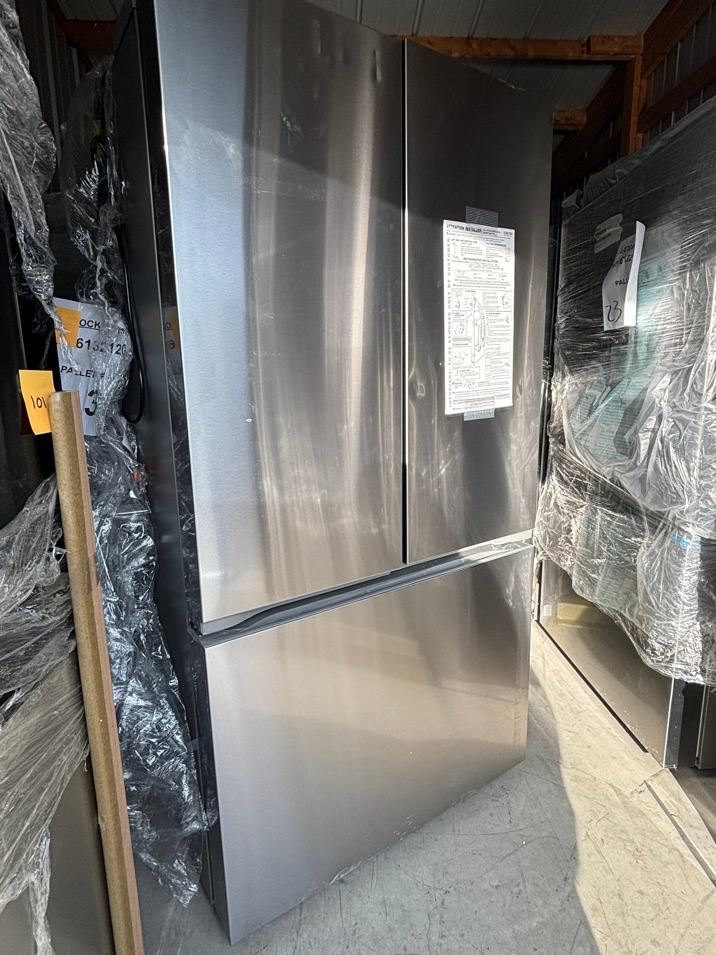 27 cu. ft. Smart Counter-Depth MAX™ French Door Refrigerator - Scratch & Dent WCA102 - LG LRFLC2716S