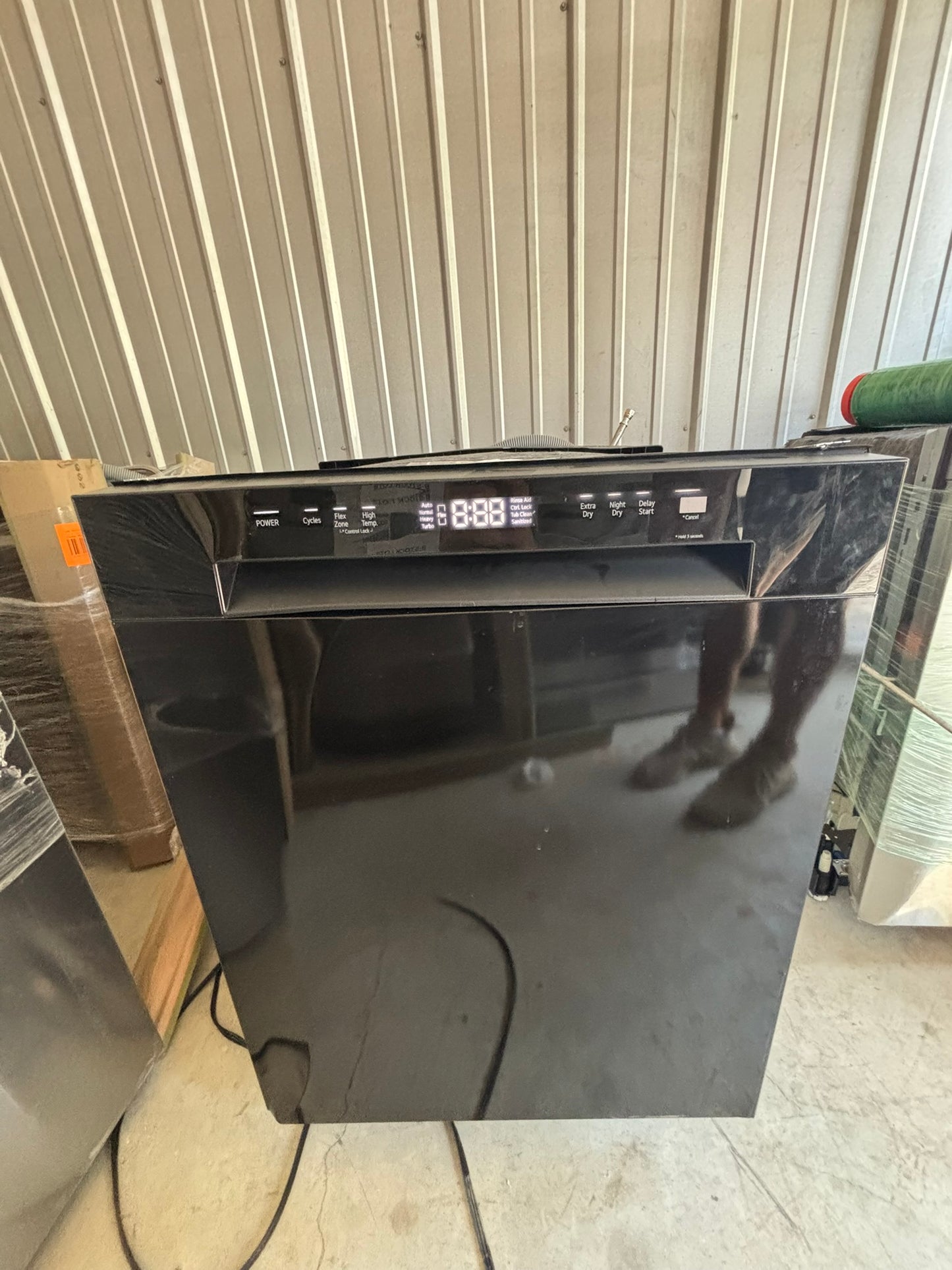 Front Control Dishwasher with LoDecibel Operation and Dynamic Dry™ - Scratch & Dent WCA119 - LG LDFC2423B