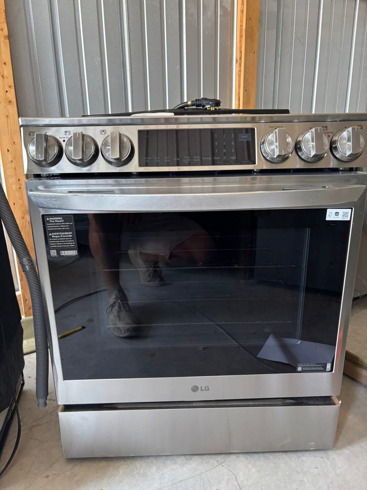 LG Induction Slide-In Range- WCA127- LSIL6336FE E