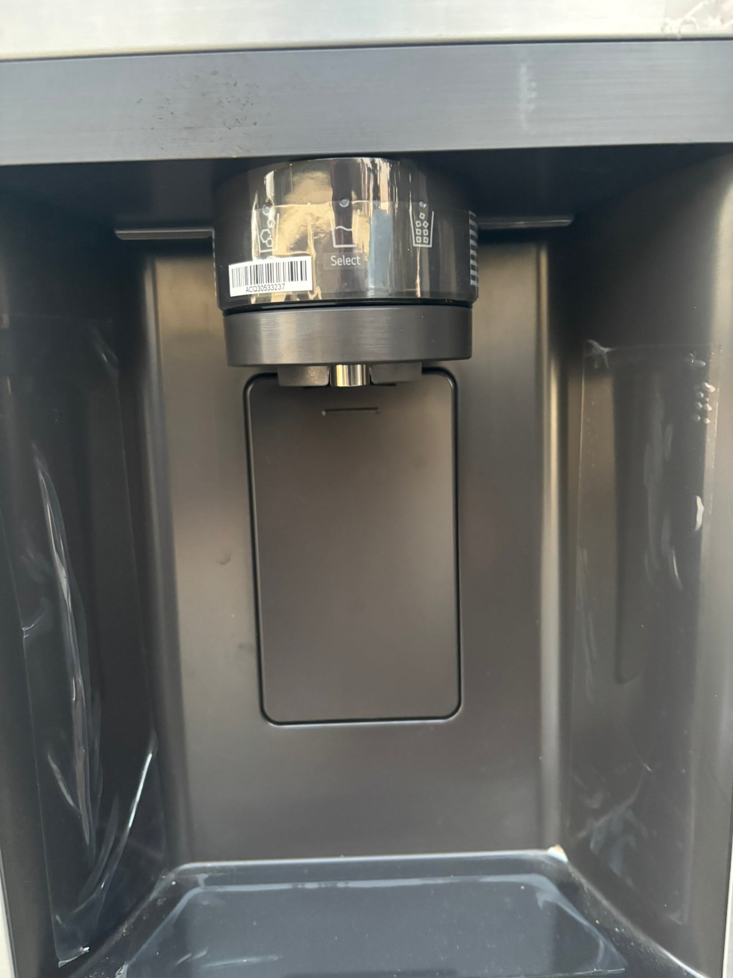 27 cu. ft. Standard-Depth, Side-by-side Refrigerator, with Ice and Water and Bar Handle Design- Scratch & Dent WCA130 - LG LS27T3230S