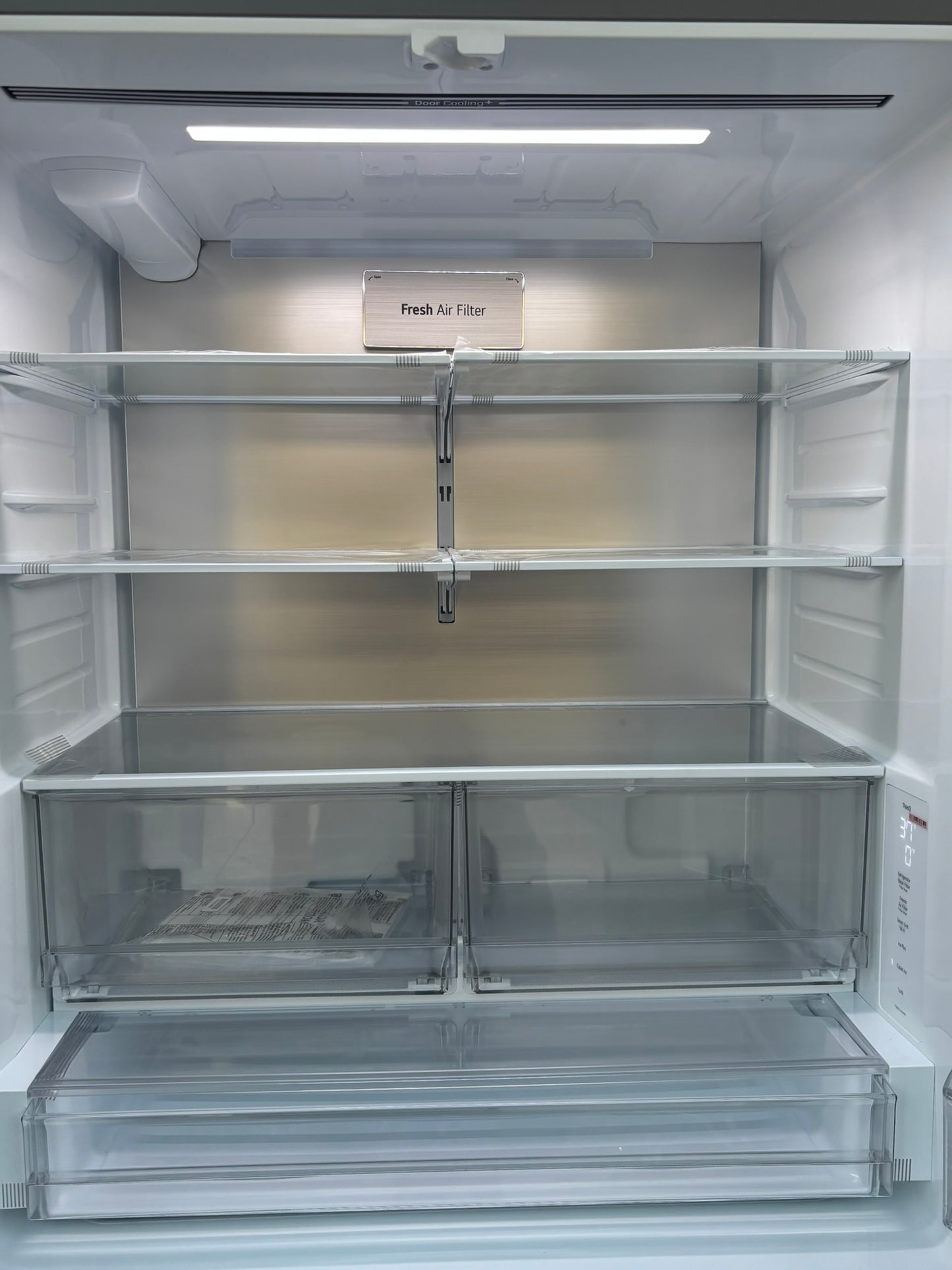 27 cu. ft. Smart Counter-Depth MAX™ French Door Refrigerator - Scratch & Dent WCA131 - LG LRFLC2716S