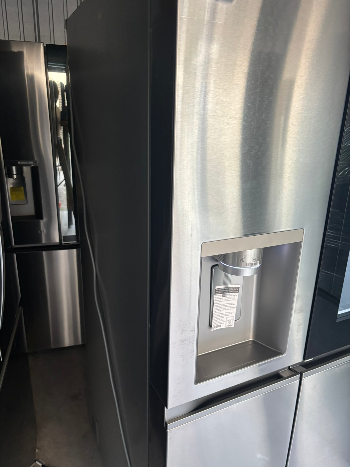 27 cu. ft. Smart Side-By-Side InstaView® Door-in-Door® Refrigerator with Craft Ice™ - Scratch & Dent WCA133 - LG LRSVS2706S