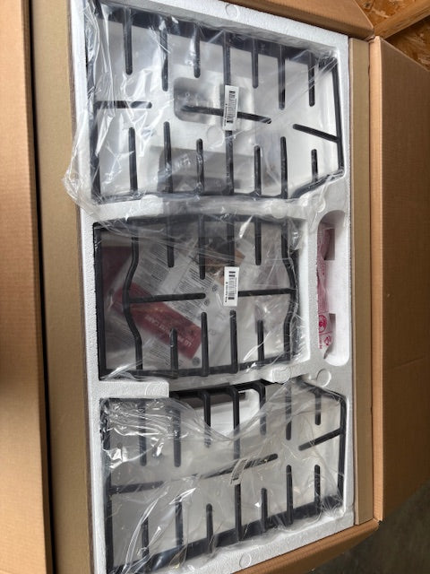 36 Inch Gas Cooktop with SuperBoil™