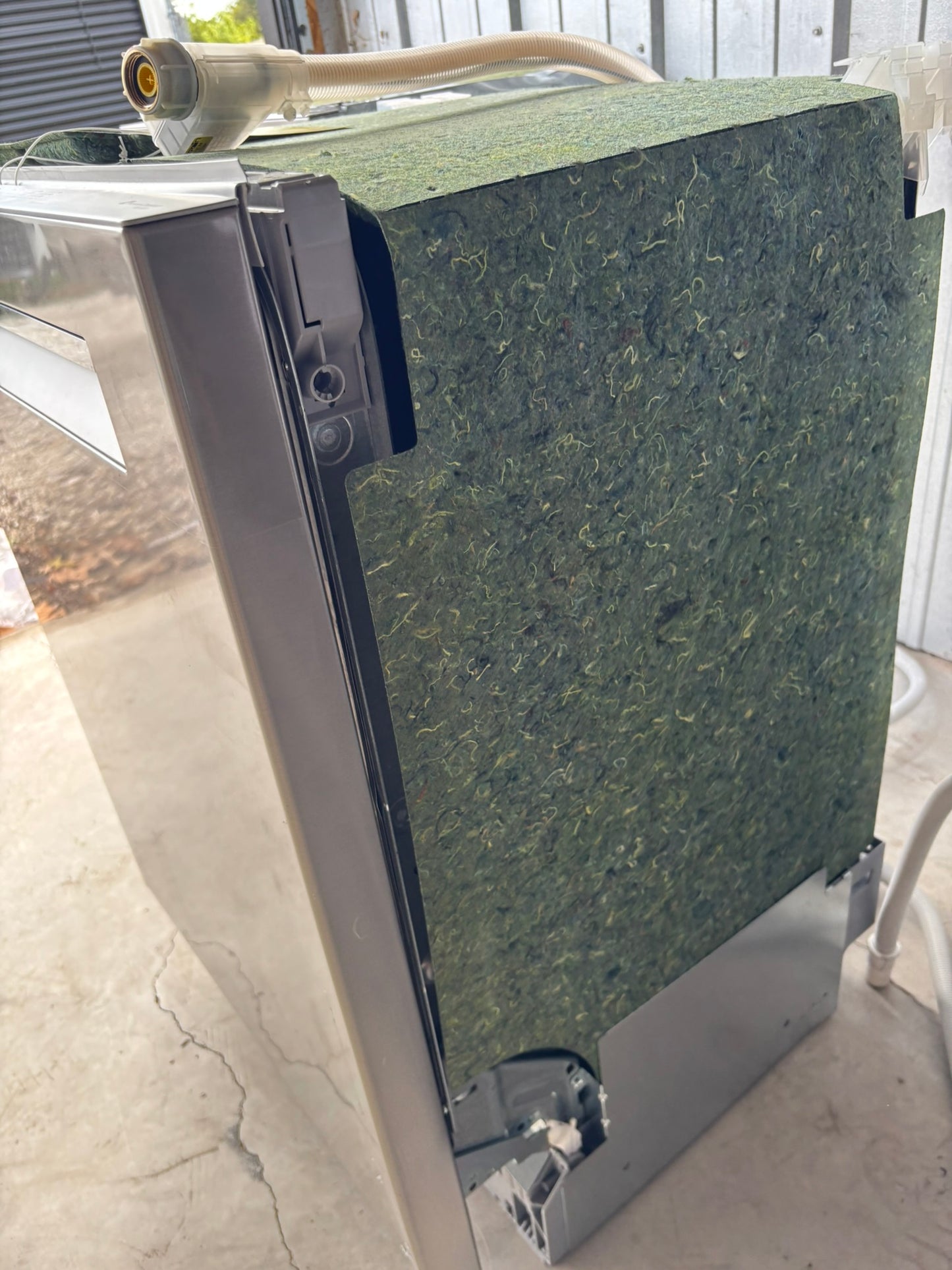 Bosch 800 Series Top Control Towel Bar Handle Dishwasher, Stainless Steel Tub, CrystalDry Technology, Ultra Quiet 42 dBa Scratch & Dent WCA221 - SHX78CC5UC