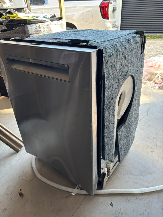 Bosch Benchmark® Dishwasher 24'' Stainless Steel Anti-fingerprint - Scratch & Dent WCA228 SHP9PCM5N