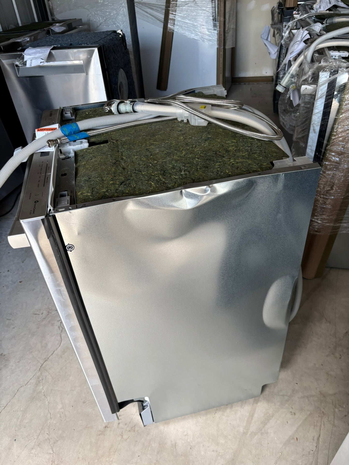 Bosch 800 Series Top Control Towel Bar Handle Dishwasher, Stainless Steel Tub, CrystalDry Technology, Ultra Quiet 42 dBa Scratch & Dent WCA230 - SHX78CC5UC