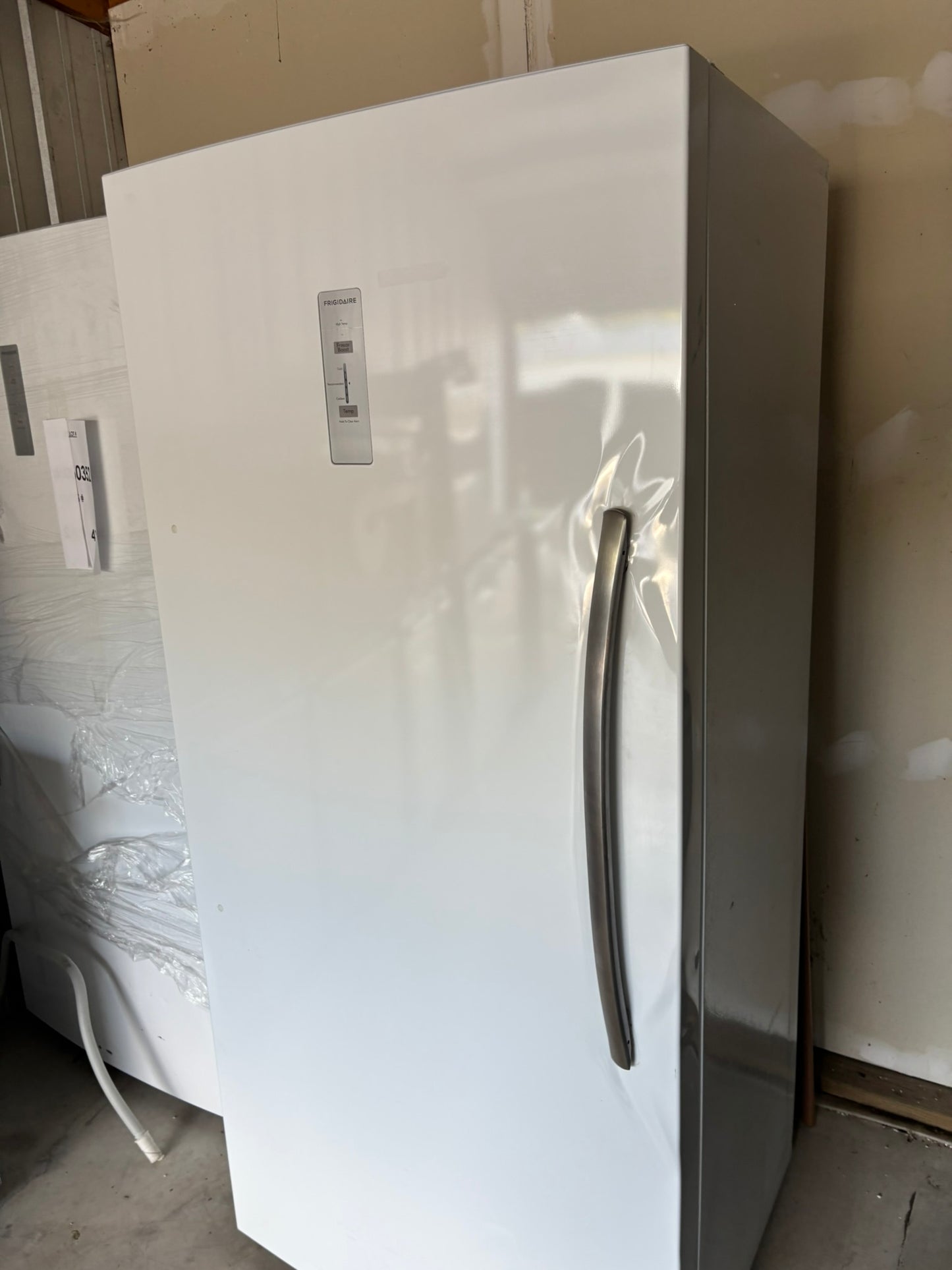 Frigidaire 20 Cu. Ft. Garage Ready Upright Freezer Scratch & Dent WCA236 - FFUE2024AW