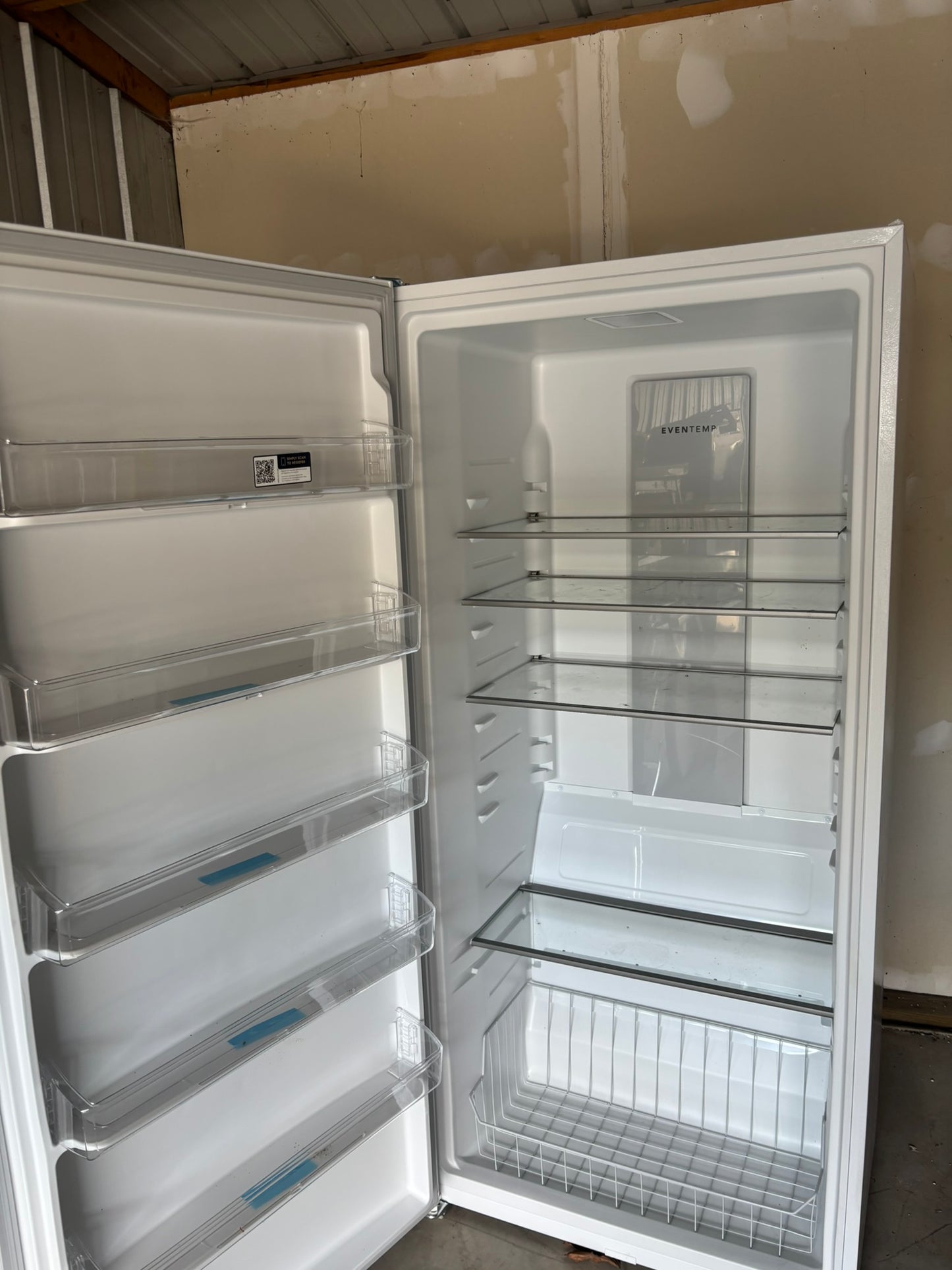 Frigidaire 20 Cu. Ft. Garage Ready Upright Freezer Scratch & Dent WCA236 - FFUE2024AW