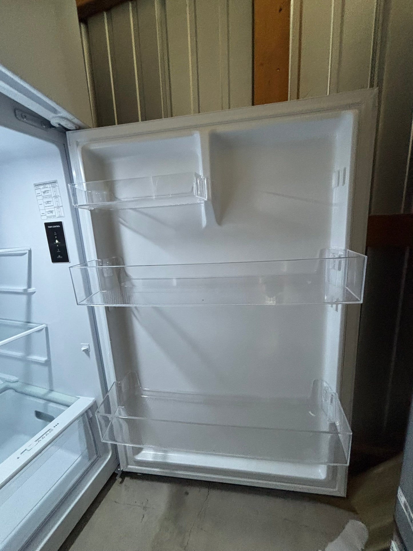 Mora 18 cu. ft. Top Freezer Refrigerator Scratch & Dent WCA245 - MRT180N6AWD